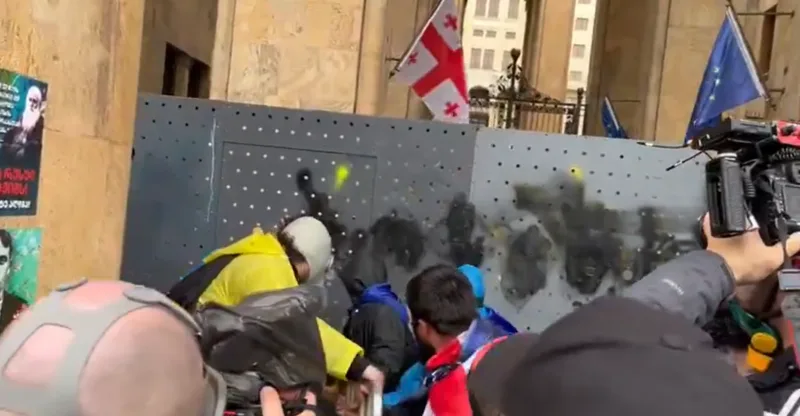 demonstranti tbilisi