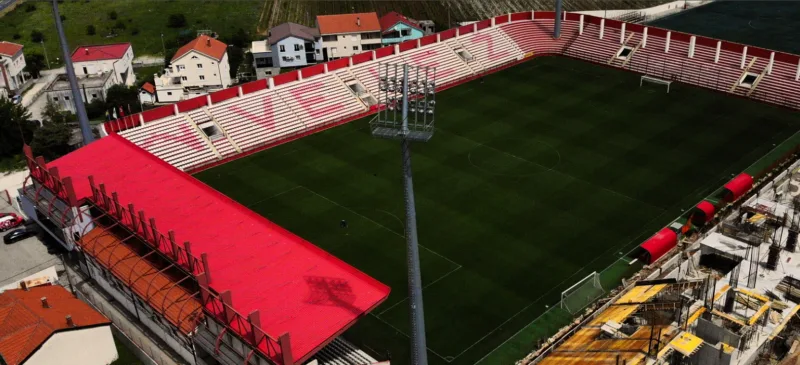 STADION ROĐENI VELEŽ