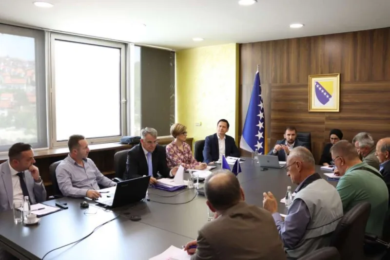 adnan delić i penzioneri