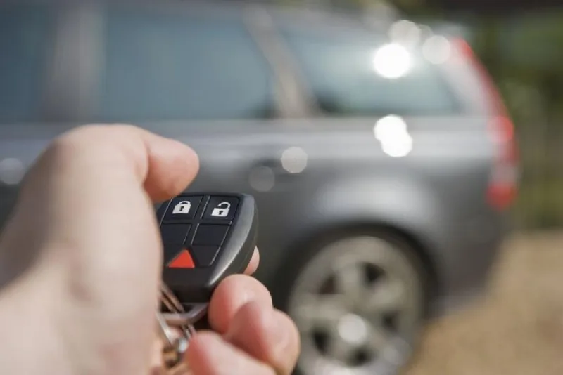 daljinski ključ auto