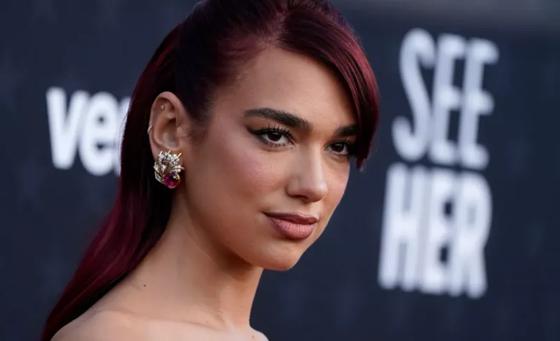 dua lipa23