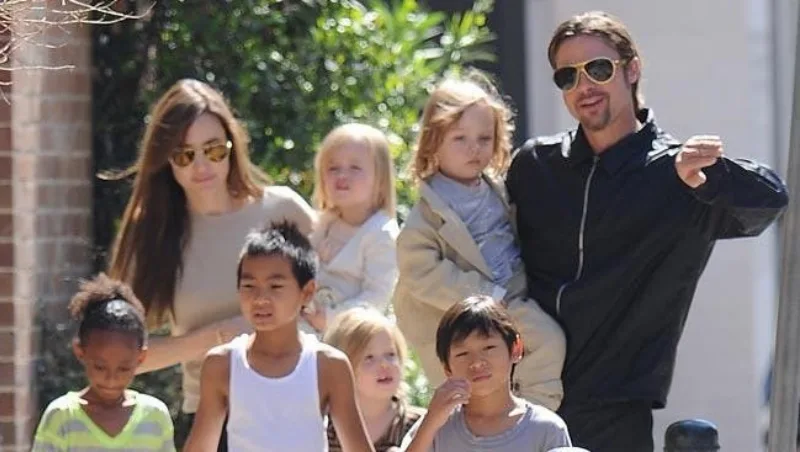 brad pitt djeca