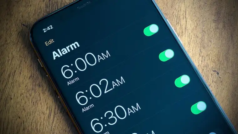 iPhone alarm