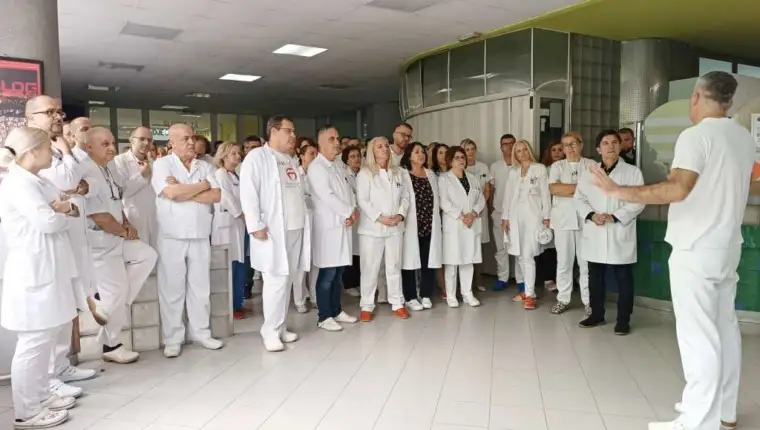 ZE DO KANTON ŠTRAJK MEDICINARA