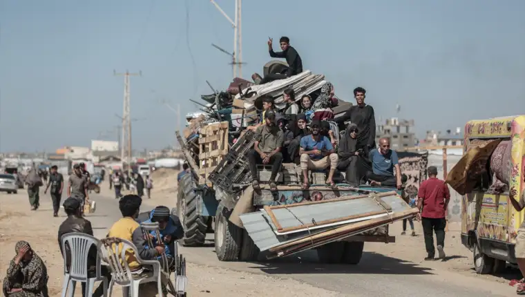 AA-20240509-34508395-34508394-UNRWA_OKO_80000_LJUDI_POBJEGLO_JE_IZ_RAFAHA_U_GAZI_USLJED_IZRAELSKOG_NAPADA