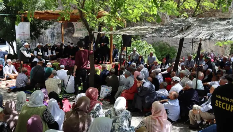 Tradicionalni mevlud na Vrelu Bune tradicija je jedinstva, dobrote, ponosa i dostojanstva
