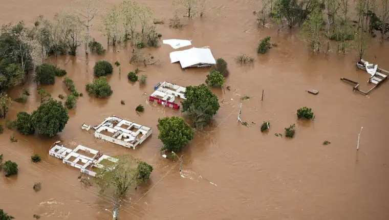 brazil poplave