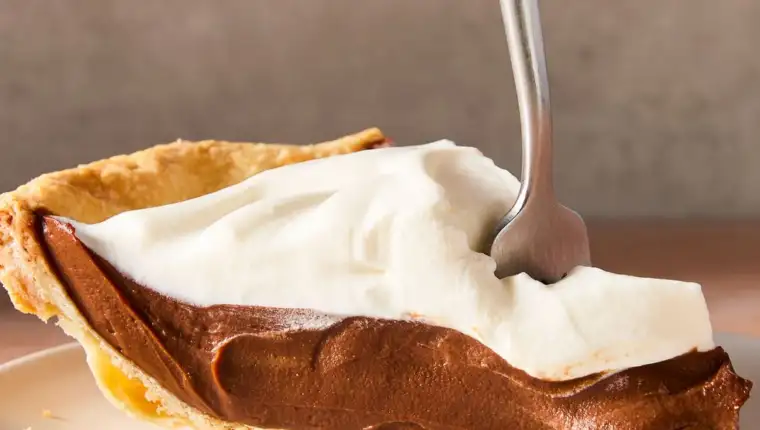 cokoladna kremasta pita