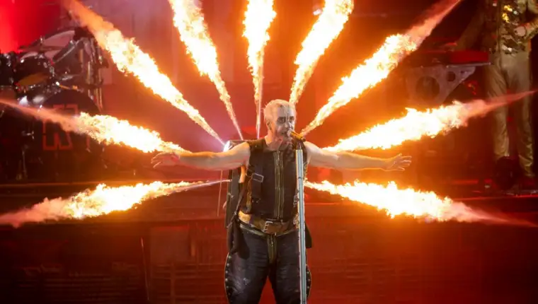 LDN-L-RAMMSTEIN-0923_dk_01