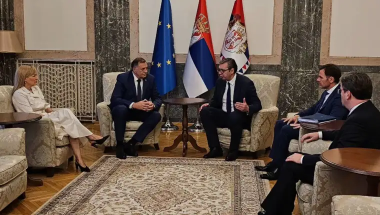 vucic dodik beograd nova
