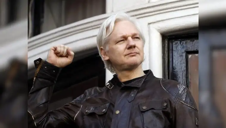 julian assange
