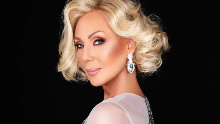 lepa brena.jpg