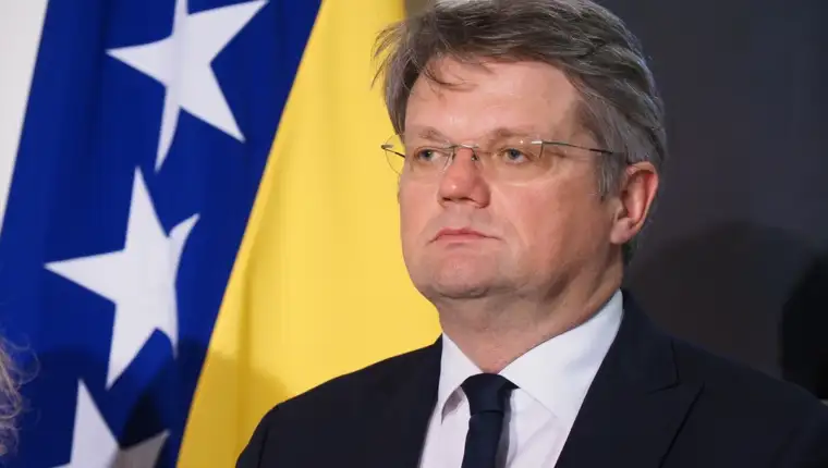 Artur Lorkowski