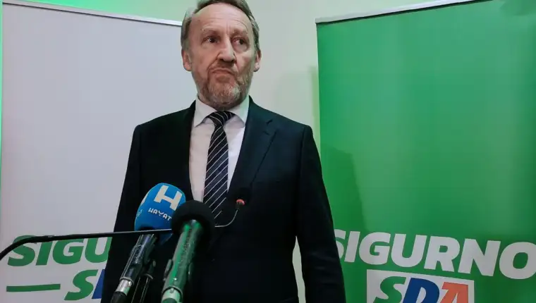 bakir izetbegovic faca