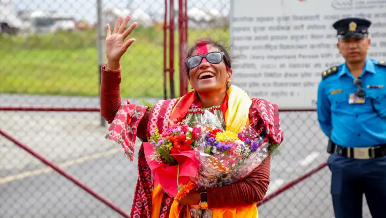 AA-NEPALKA_PURNIMA_SHRESTHA_PRVA_OSOBA_KOJA_JE_TRI_PUTA_TOKOM_ISTE_SEZONE_OSVOJILA_VRH_MOUNT_EVERESTA-8