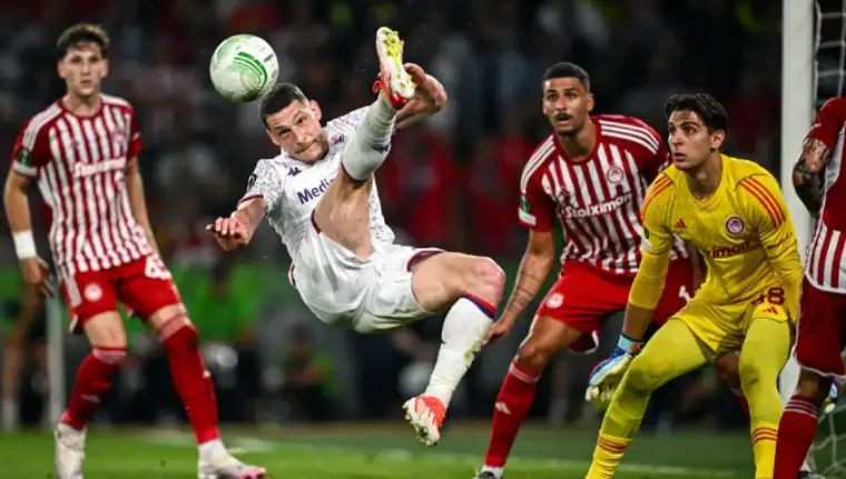 olimpiakos fiorentian 4