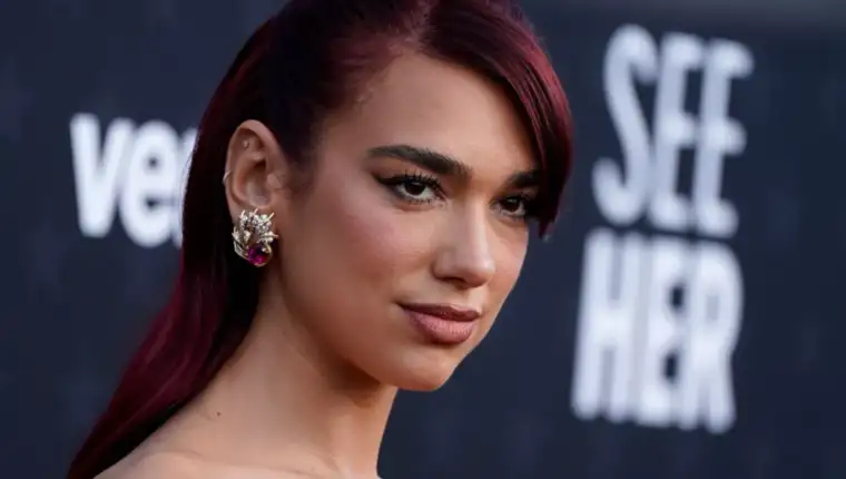 dua lipa23