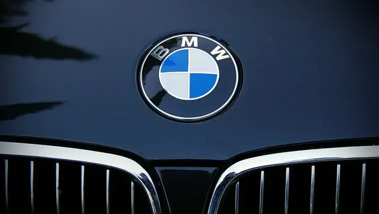 bmw-65eda567020aa_944px