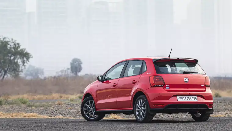 polo-exterior-left-rear-three-quarter-2