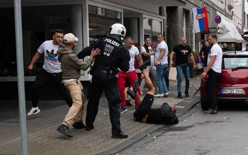 navijaci srbije tuca euro