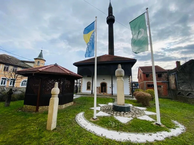 čaršijska džamija bosanska dubica
