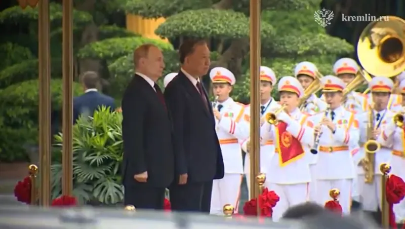 putin i tao lam