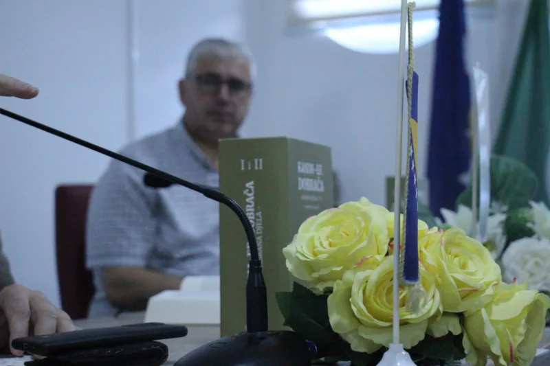 Vitez4