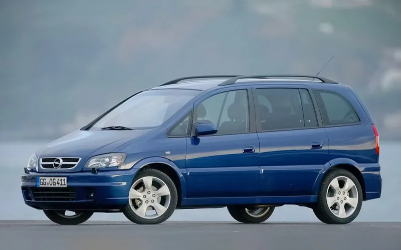 OpelZafiraA2003-scaled