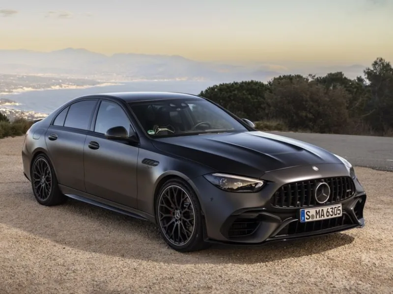 2023-mercedes-amg-c63-s-e-performance-114-65d79698b0e26