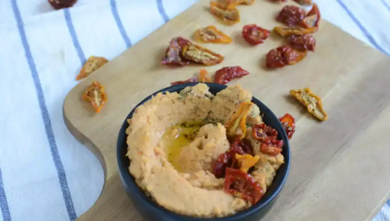 humus suseni paradajz