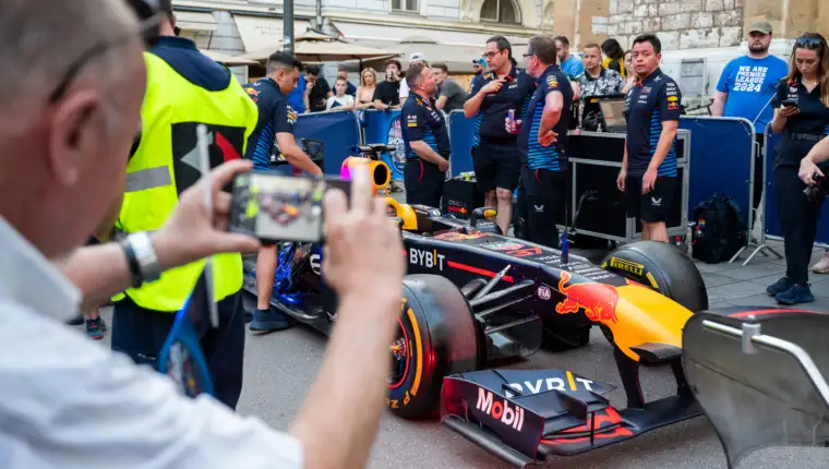 Denis-Ruvic-Red-Bull-Racing-3