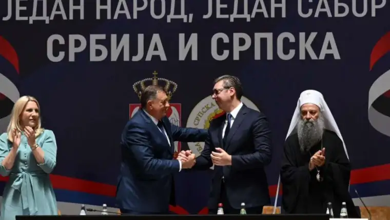 svesrpski sabor, vucic, dodik