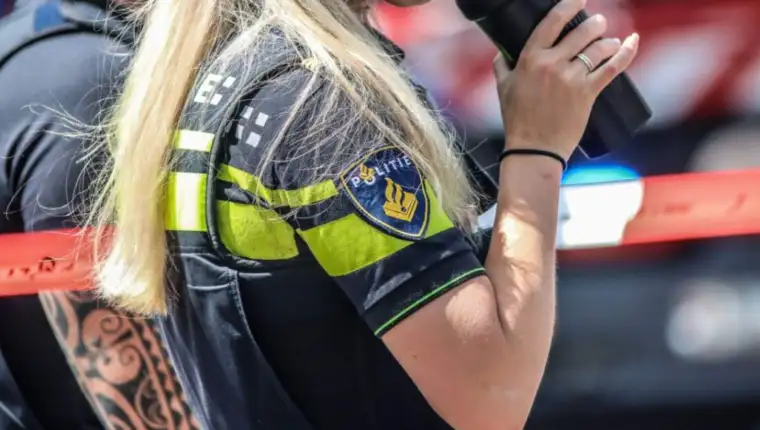 polici8aj holandiaj 4