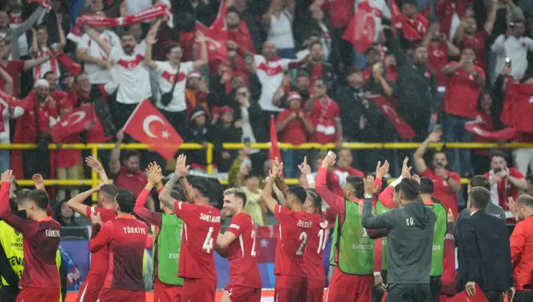 AA-20240618-34914142-34914139-EURO_2024_TURKIYE_GRUZIJA