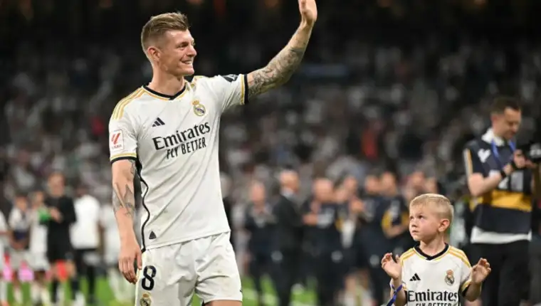 kroos