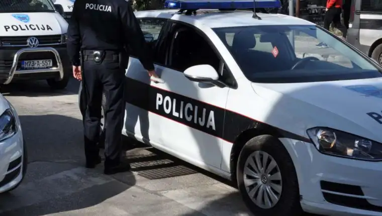 policija