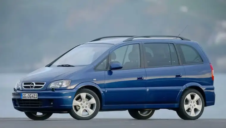 OpelZafiraA2003-scaled