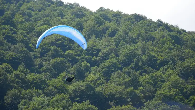 paraglajding, paraglajder