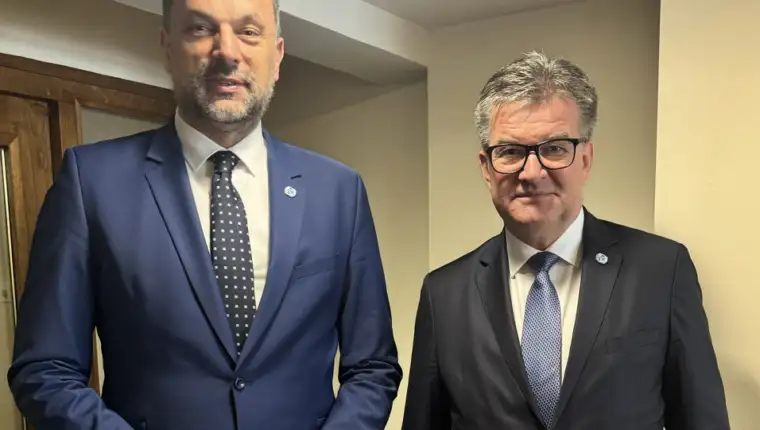 Konaković Lajčak 29.06..jpg