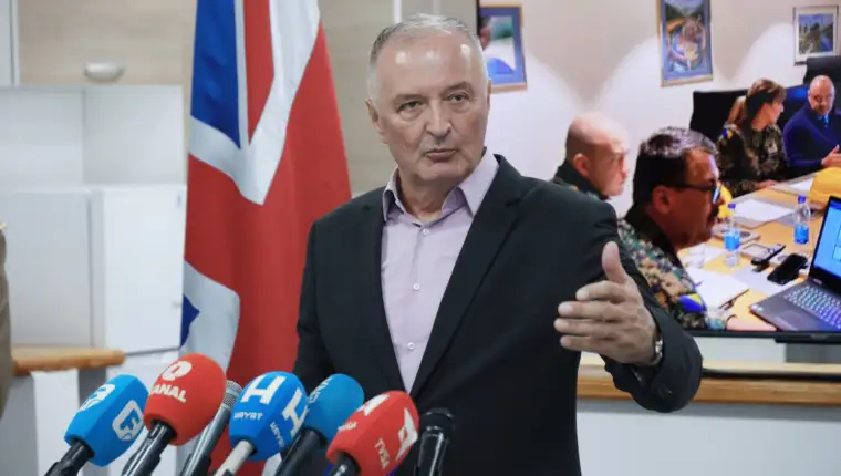 Otvoren renovirani objekt straže u kasarni 'Rajlovac'
