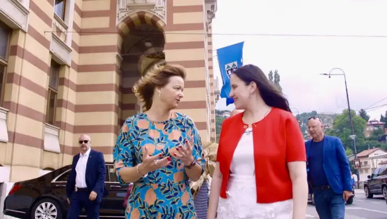 tanja fajon benjamina karic (2)