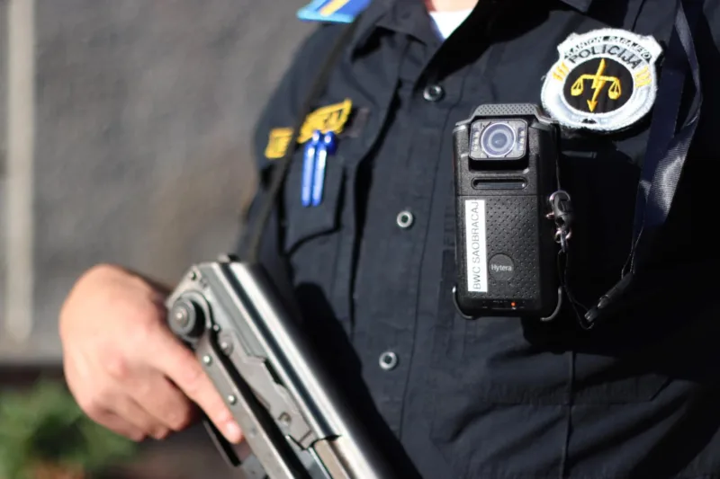 policija