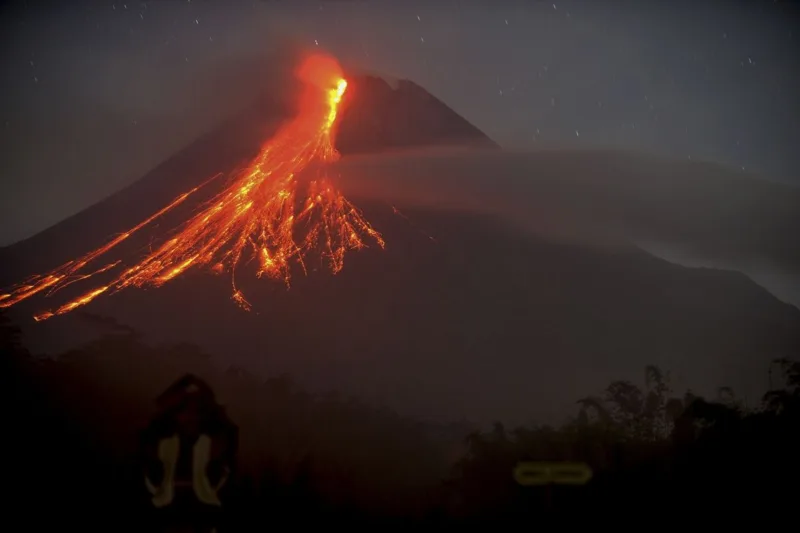 marapi, vulkan, erupcija