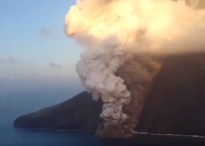 vulkan italija erupcija