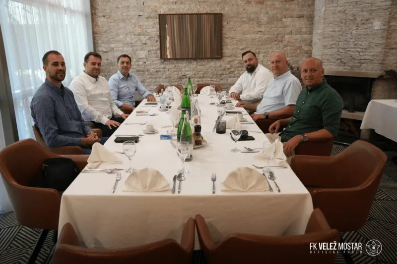 Velez-Mostar-FK-Zeljeznicar-GARD