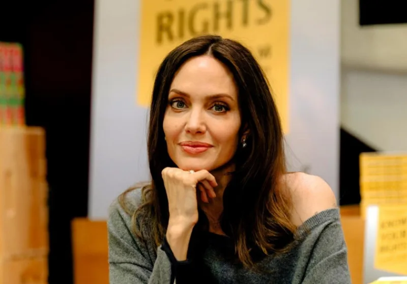 angelina 6
