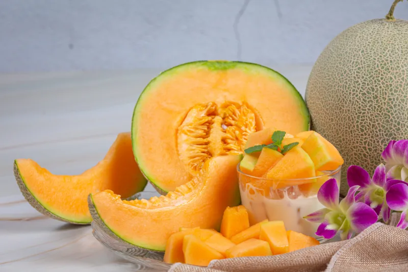 Japanese melon or cantaloupe, cantaloupe, seasonal fruit, health
