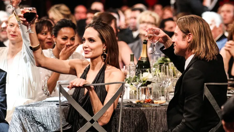 angelina-jolie-brad-pitt-wine