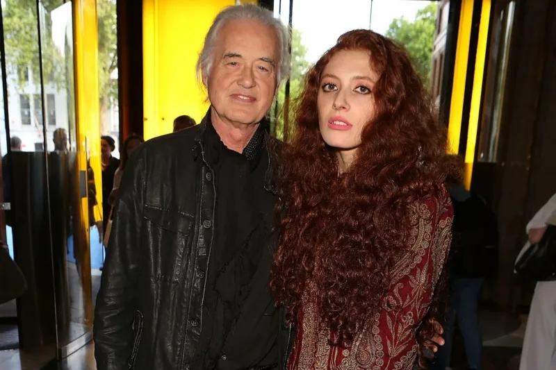 Scarlett Sabet i jimmy page