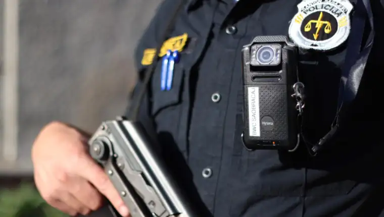 policija